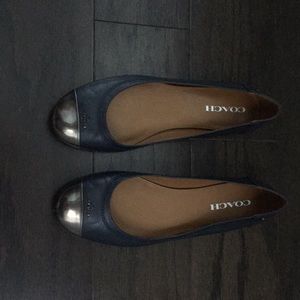 Coach flats